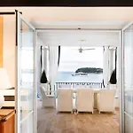Elegant Lozica 4 Bedrooms Palazio Seafront Βίλα *