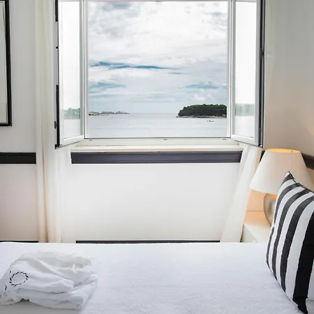 Elegant Lozica 4 Bedrooms Palazio Seafront Beautiful Infinity Pool Dubrovnik