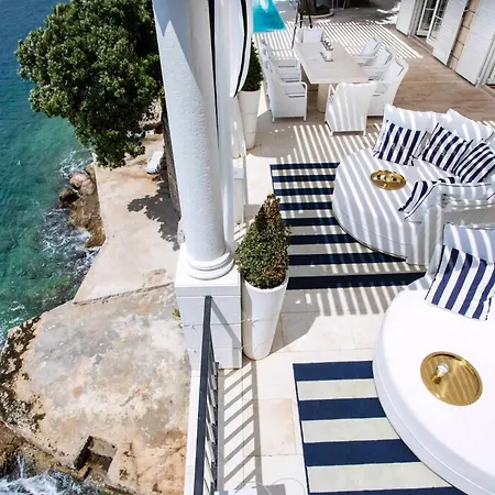 Villa Elegant Lozica 4 Bedrooms Palazio Seafront Beautiful Infinity Pool Dubrovnik