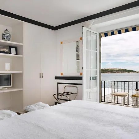 Elegant Lozica 4 Bedrooms Palazio Seafront Beautiful Infinity Pool