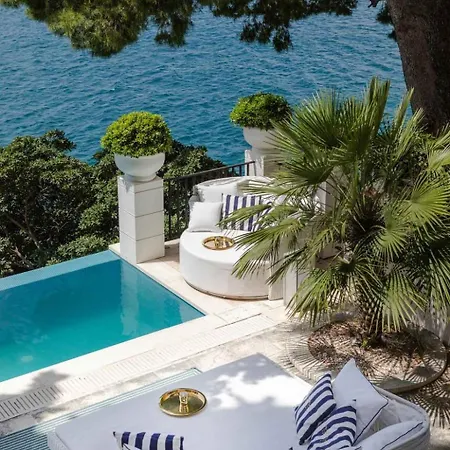 Elegant Lozica 4 Bedrooms Palazio Seafront Beautiful Infinity Pool Dubrovnik