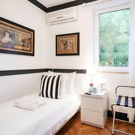 Elegant Lozica 4 Bedrooms Palazio Seafront * دوبروفينك