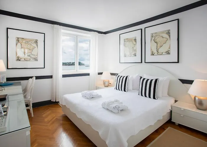 Elegant Lozica 4 Bedrooms Palazio Seafront Dubrovnik